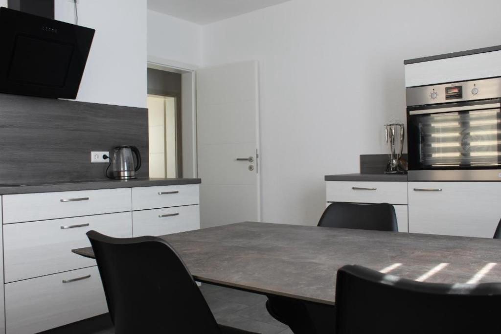 Seahome Ferienwohnung FDH Eksteriør bilde